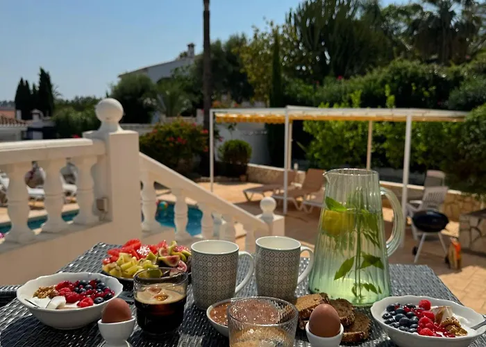 Villa Unique Piscine Vue Et Montgo Impasse Privée